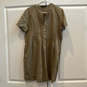 Light green linen dress from Quince in M